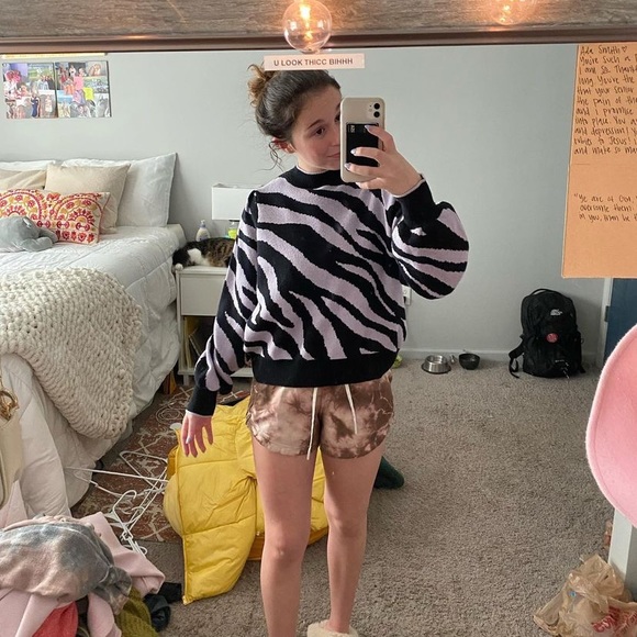 Target sweater - Picture 2 of 2